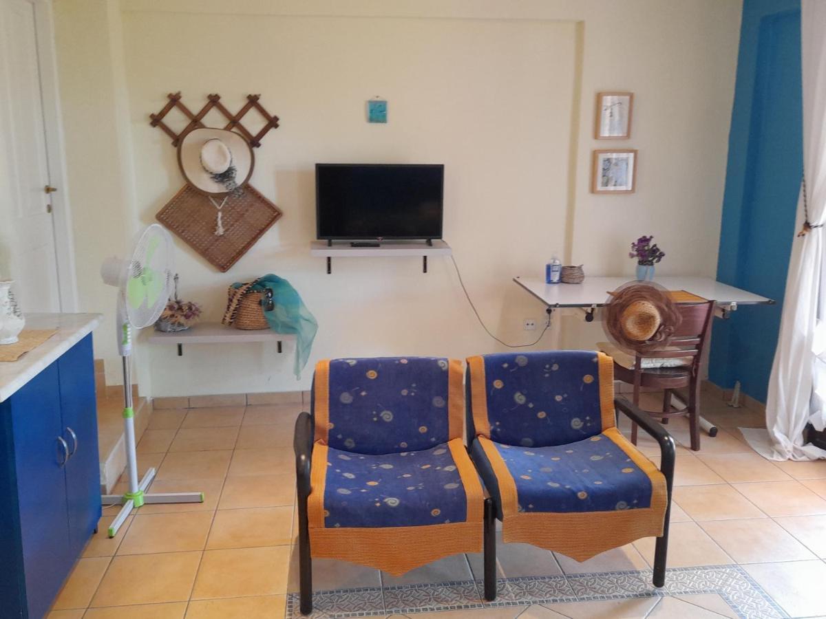 "Klio" Appartment Nikiti  Buitenkant foto
